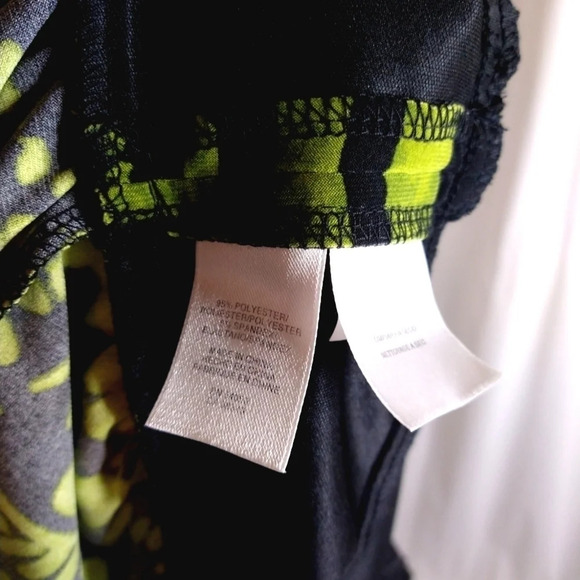 Batik EVAN Picone Fit & Flare Dress EUC💚 - Picture 9 of 10